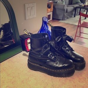 Dr Martens Black Buttero Molly boots